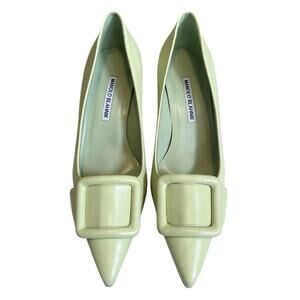 Manolo Blahnik Cream Heels
